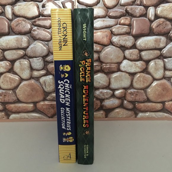 Set of 2 Mysteries and Adventure Collection Books - Picture 2 of 16
